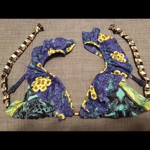Maaji Ruffle Bikini Top Sz M